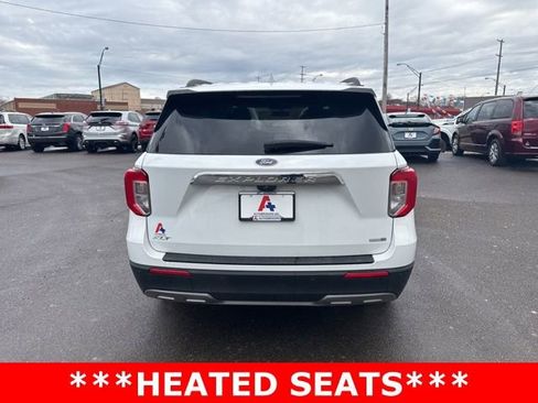 Used 2020 Ford Explorer XLT w/ Equipment Group 202A image 4