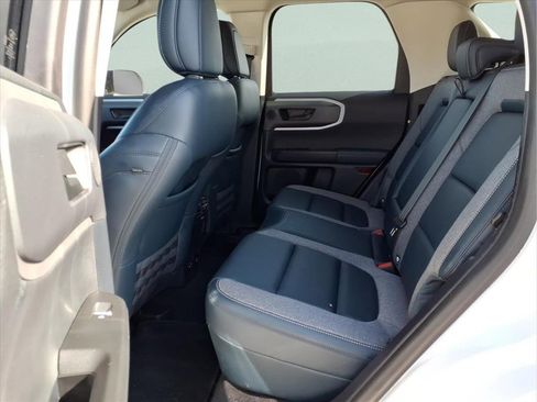 Used 2024 Ford Bronco Sport Outer Banks w/ Tech Package image 20