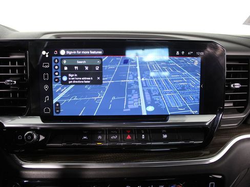 Used 2025 GMC Sierra 1500 Elevation image 18