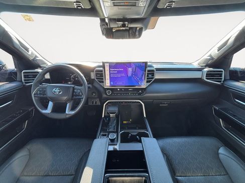 Used 2025 Toyota Tundra Limited image 13