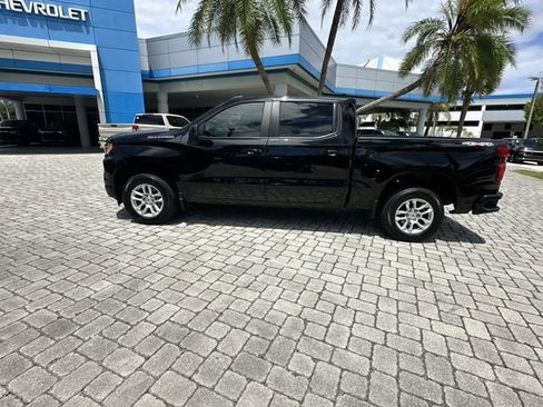 Used 2025 Chevrolet Silverado 1500 RST AWD/4WD image 34