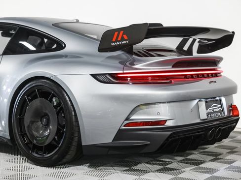 Used 2022 Porsche 911 GT3 RWD image 20