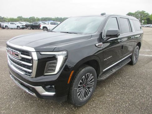 New 2026 GMC Yukon XL Elevation w/ Elevation Premium Package AWD/4WD image 9