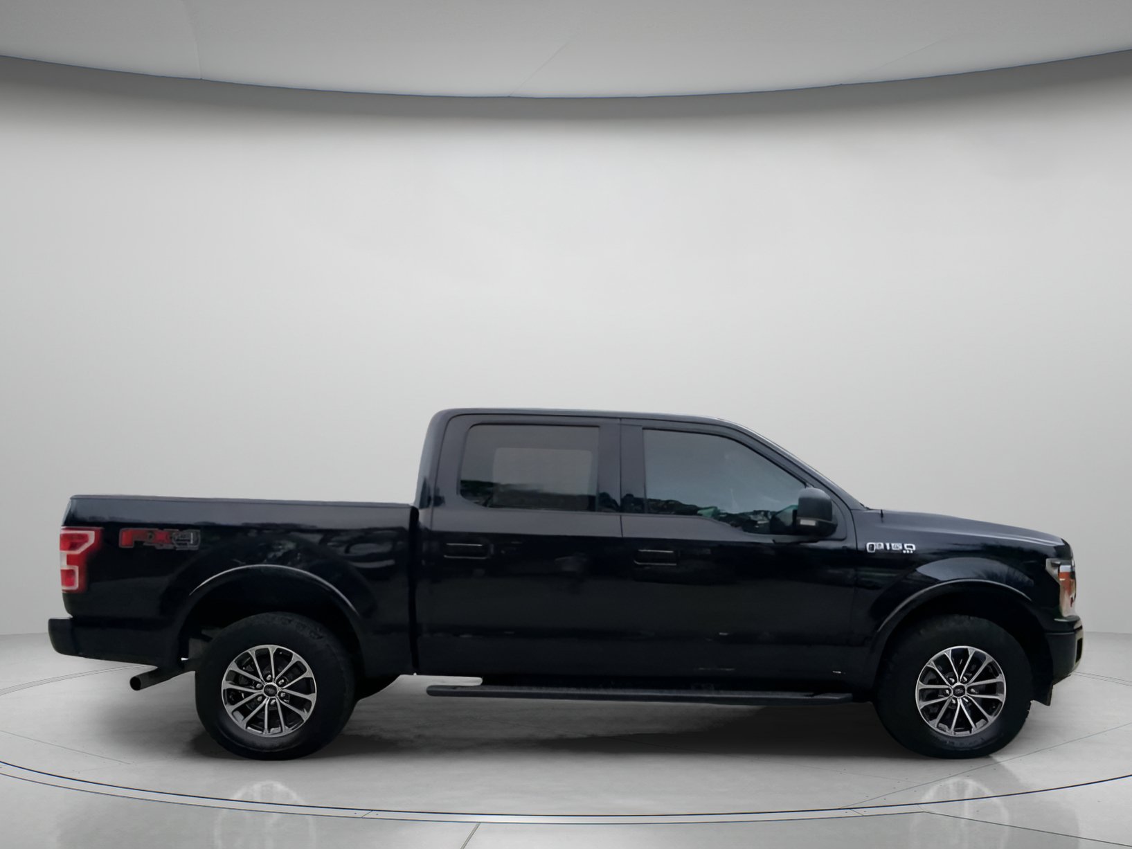 Certified 2020 Ford F150 XLT w/ Equipment Group 302A Luxury AWD/4WD image 31