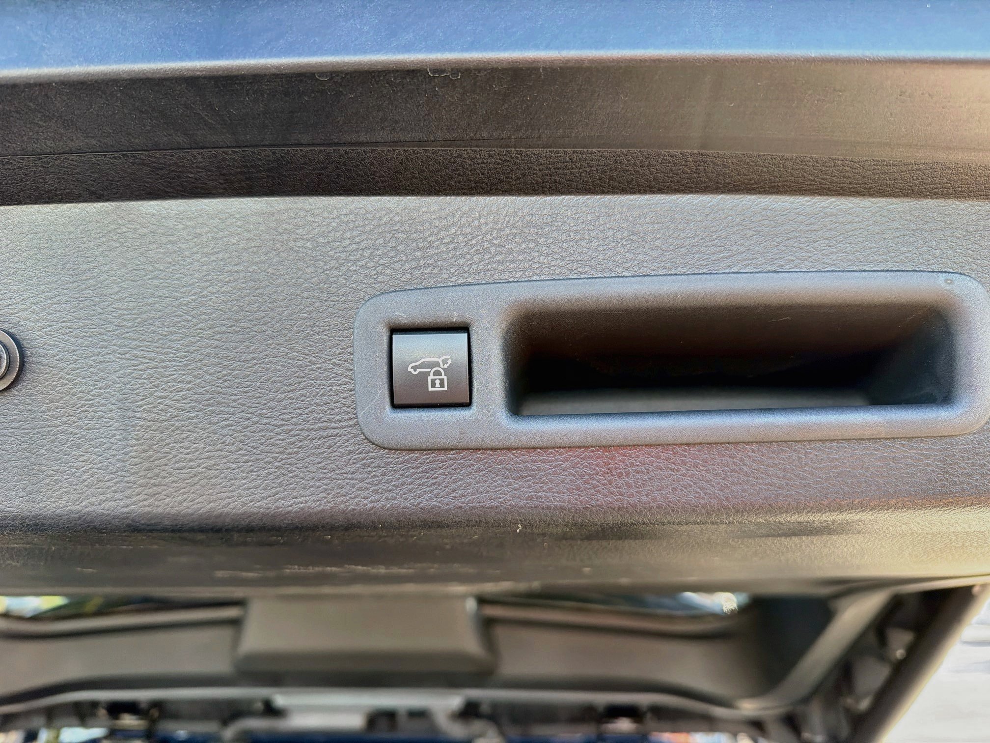 Certified 2026 Toyota Sienna Platinum AWD/4WD image 25