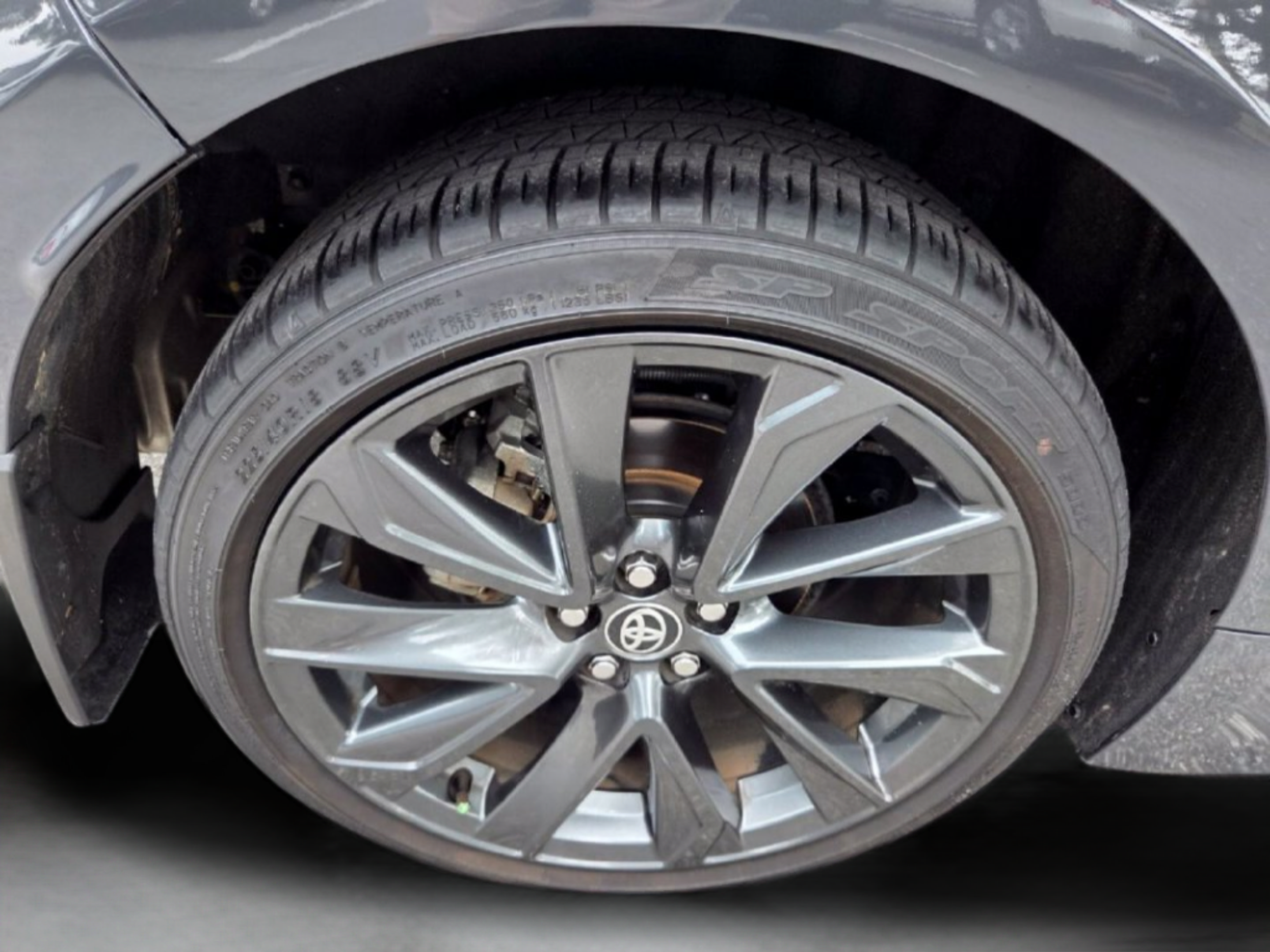 Used 2025 Toyota Corolla SE FWD image 32