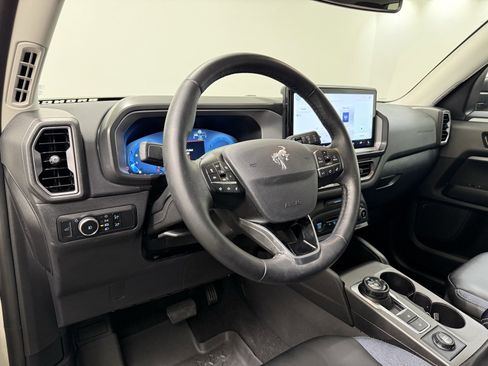 Used 2025 Ford Bronco Sport Outer Banks w/ Outer Banks Tech Package+ image 16