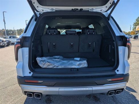New 2026 Chevrolet Traverse LT image 31