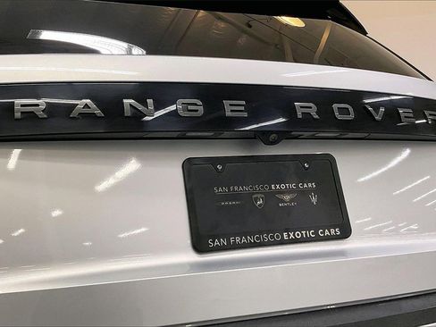 Used 2023 Land Rover Range Rover SE image 18