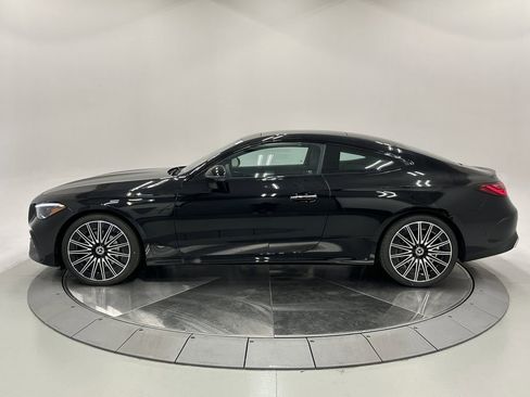 New 2026 Mercedes-Benz CLE 300 4MATIC Coupe image 4