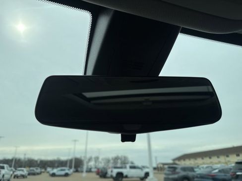 Used 2019 Chevrolet Traverse Premier w/ Redline Edition image 36