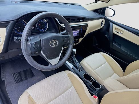Used 2017 Toyota Corolla LE w/ Carpet Mat Package (TMS) image 7