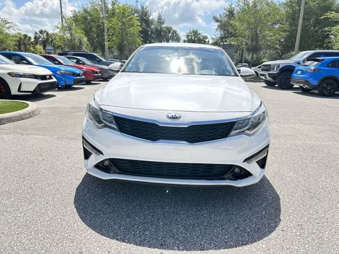 Used 2019 Kia Optima S FWD image 9