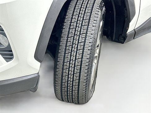 Used 2021 Toyota RAV4 Limited image 25