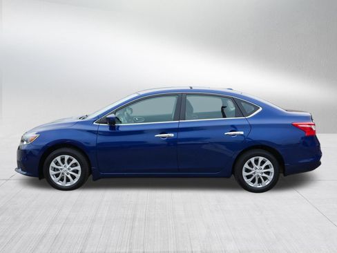 Used 2019 Nissan Sentra SV w/ All Weather Package FWD image 4