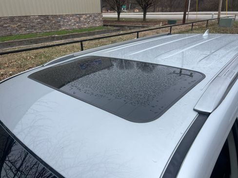 Used 2018 Lexus GX 460 Premium w/ Premium Package image 14