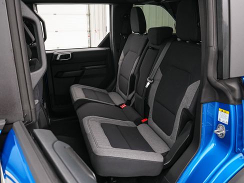 New 2025 Ford Bronco 4-Door image 28