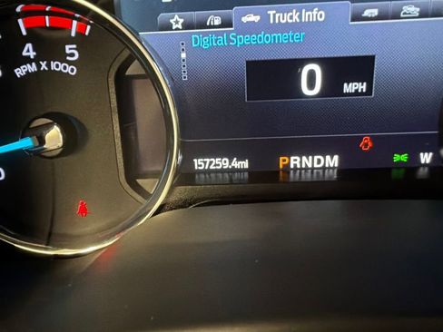 Used 2022 Ford F250 Lariat w/ Black Appearance Package AWD/4WD image 26