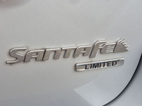 Used 2009 Hyundai Santa Fe Limited FWD image 13