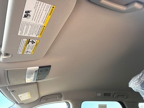 New 2026 Nissan Pathfinder SV image 19