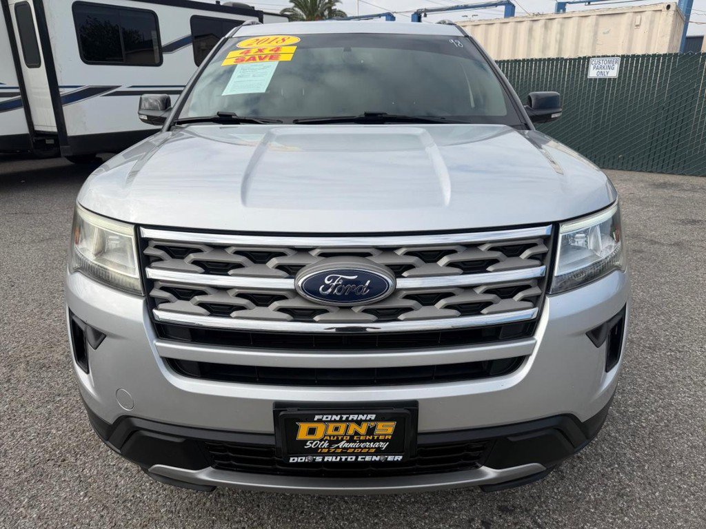 Used 2018 Ford Explorer XLT w/ Equipment Group 201A AWD/4WD image 12
