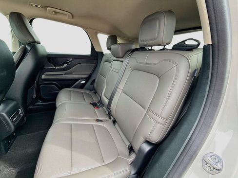 Used 2024 Lincoln Corsair AWD w/ Equipment Group 101A image 26