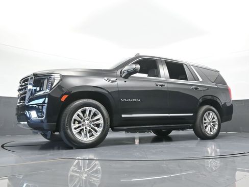 Used 2024 GMC Yukon SLT w/ SLT Luxury Package RWD image 69