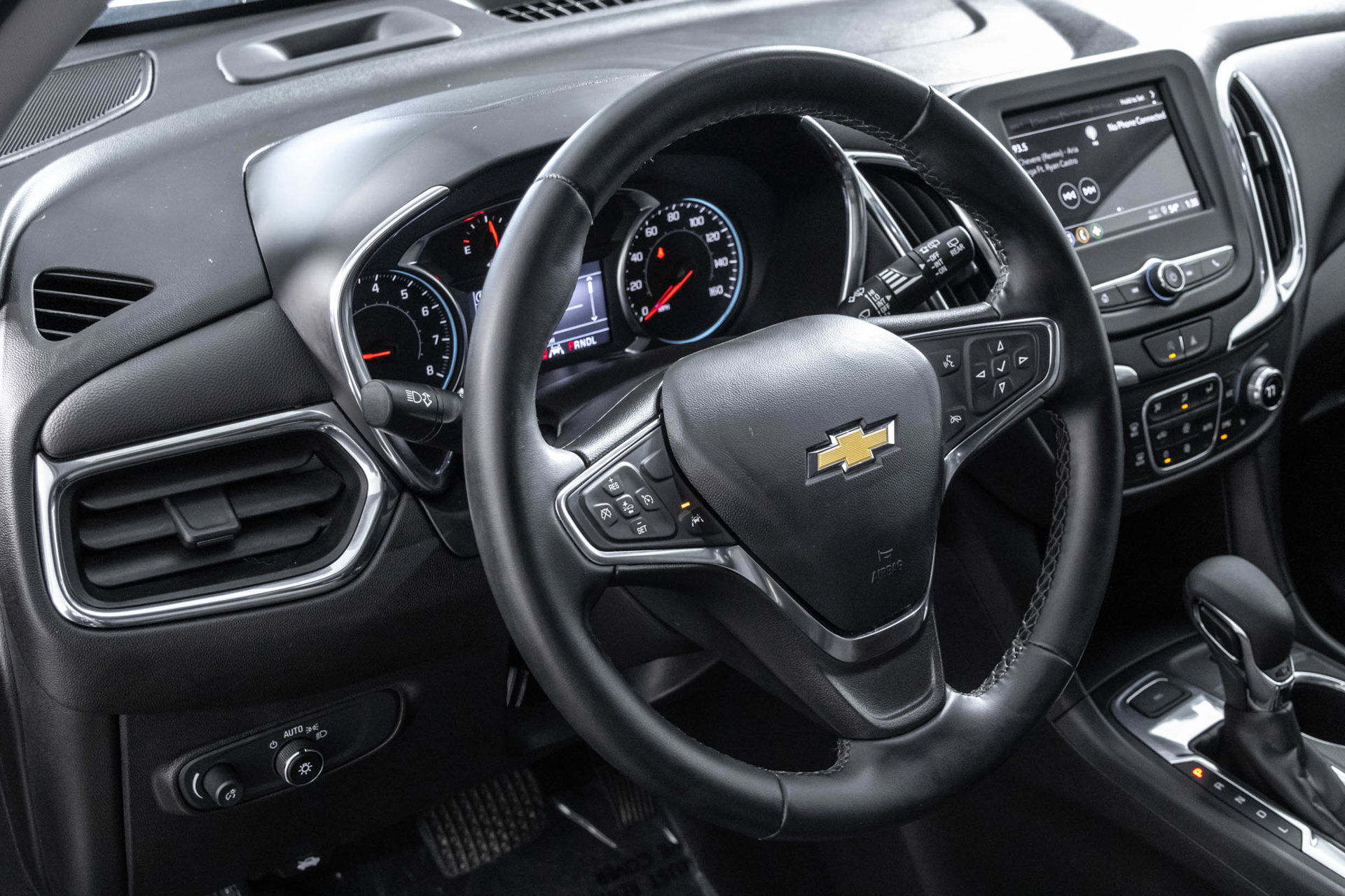 Used 2024 Chevrolet Equinox LT w/ LPO, Floor Liner Package AWD/4WD image 33