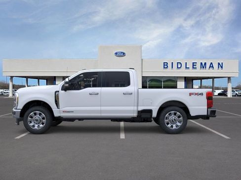 New 2026 Ford F250 Lariat w/ Lariat Ultimate Package image 3