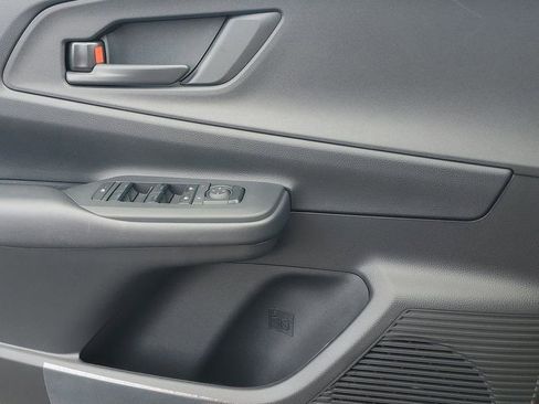 New 2026 Toyota Prius Plug-In Hybrid image 28