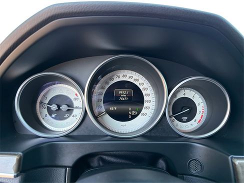 Used 2016 Mercedes-Benz E 350 Sedan image 17