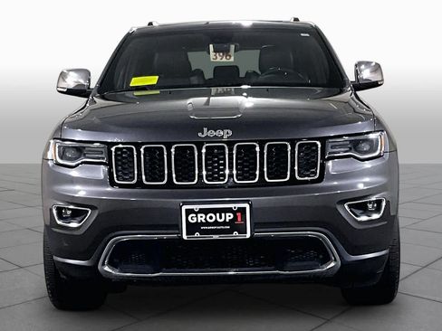 Used 2017 Jeep Grand Cherokee Limited w/ Luxury Group II AWD/4WD image 3