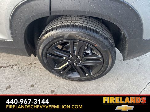 New 2026 Chevrolet TrailBlazer LT w/ Midnight Edition AWD/4WD image 43