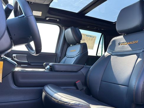 New 2026 Ford Expedition Tremor image 31