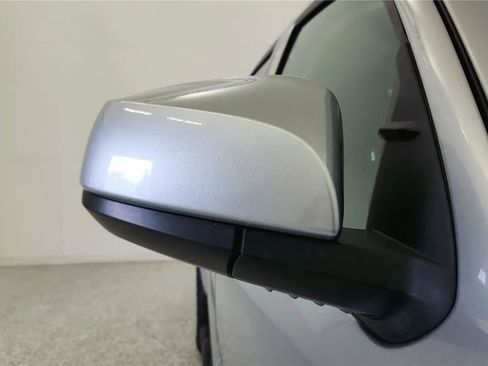 Used 2023 Toyota Tacoma SR AWD/4WD image 18