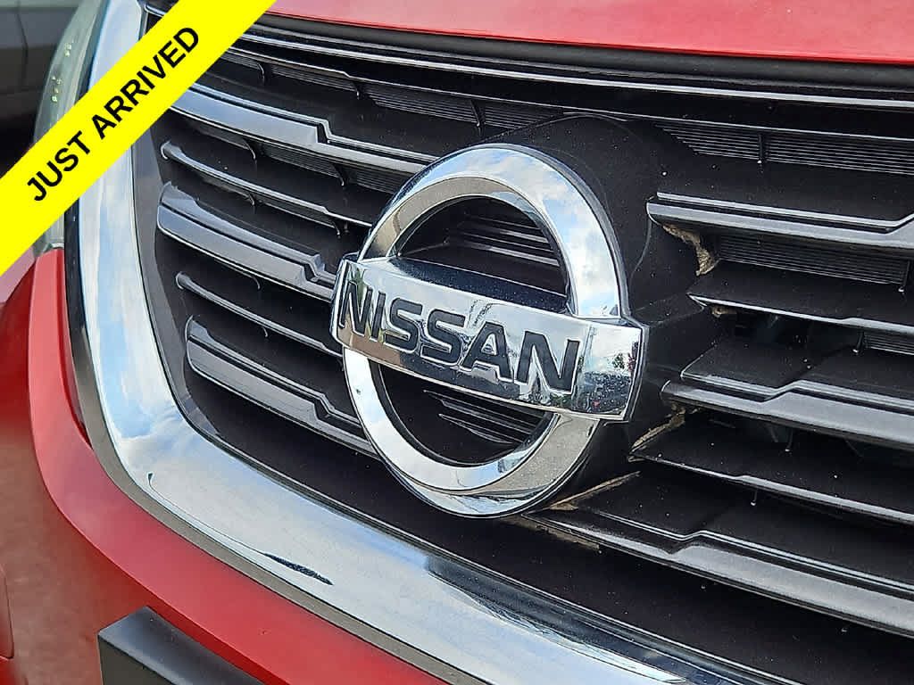 Used 2017 Nissan Altima 2.5 SR w/ Midnight Edition Package FWD image 29