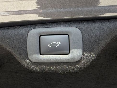 Used 2024 Lexus ES 350 w/ Premium Package FWD image 13