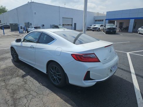 Used 2017 Honda Accord EX-L image 7