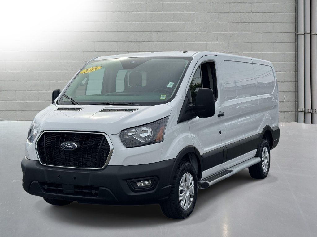 Used 2025 Ford Transit 250 Low Roof w/ Exterior Upgrade Package RWD image 4