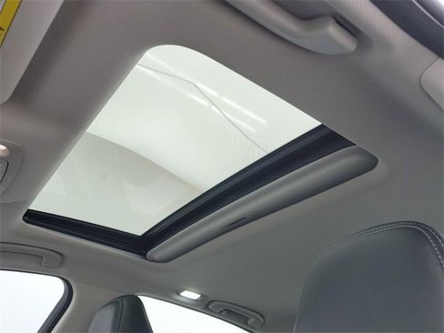 Used 2022 INFINITI Q50 Luxe w/ Cargo Package image 19