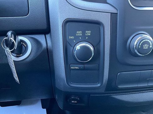 Used 2014 RAM 1500 Express image 23