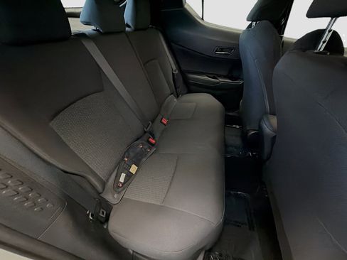 Used 2018 Toyota C-HR XLE image 14