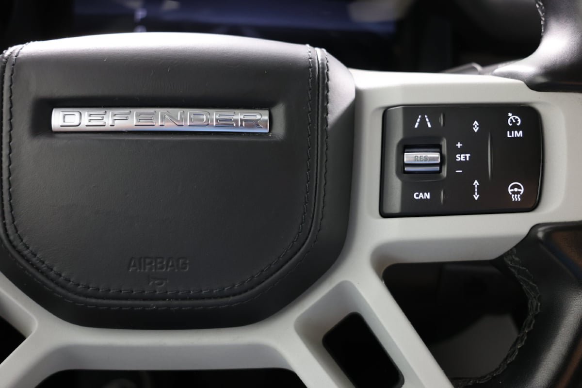 Used 2023 Land Rover Defender 130 First Edition AWD/4WD image 30