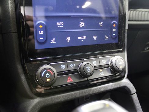 Used 2023 Mercedes-Benz GLE 350 4MATIC image 65