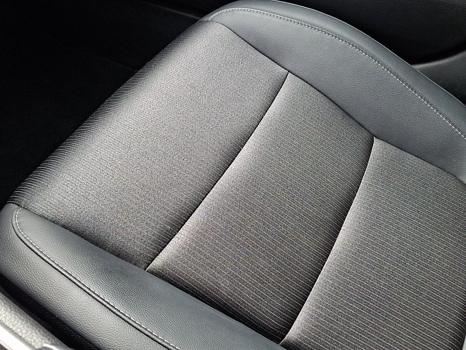 Used 2018 Honda Accord Sport image 24