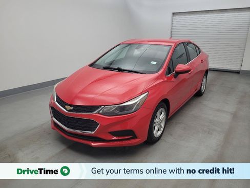 Used 2017 Chevrolet Cruze LT FWD image 1