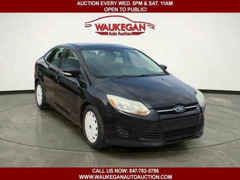 Used 2013 Ford Focus SE w/ Interior Protection Pkg FWD image 3