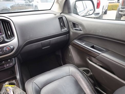 Used 2015 GMC Canyon SLT w/ Driver Alert Package image 19