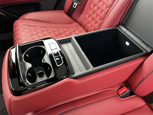 Used 2024 Genesis G80 3.5T Sport image 16