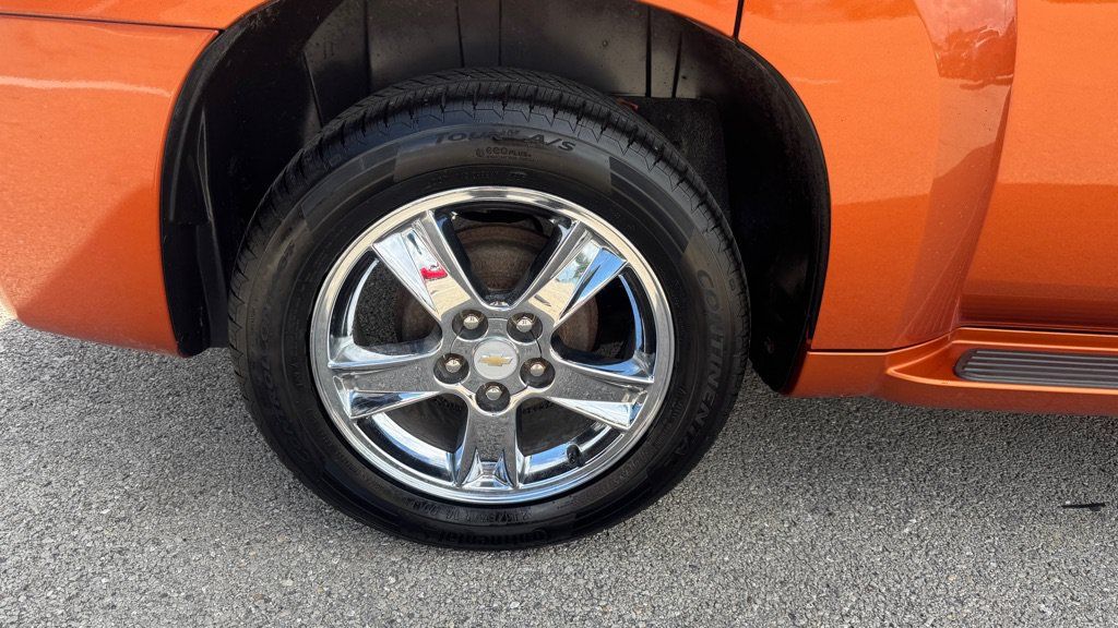 Used 2008 Chevrolet HHR LS FWD image 13